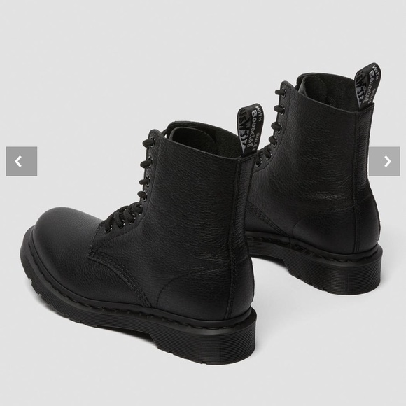 Dr. Martens Junior 1460 Pascal J Leather Boots in Black Size Big Kids 3 VGUC - Picture 2 of 16